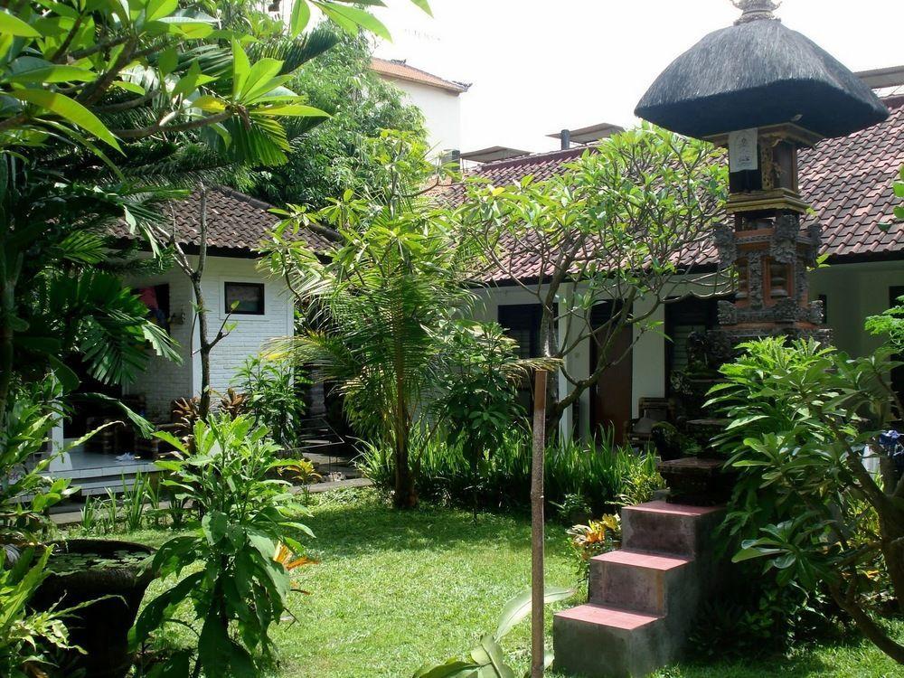 The Legian Mas Beach Inn Kuta Lombok Exteriér fotografie