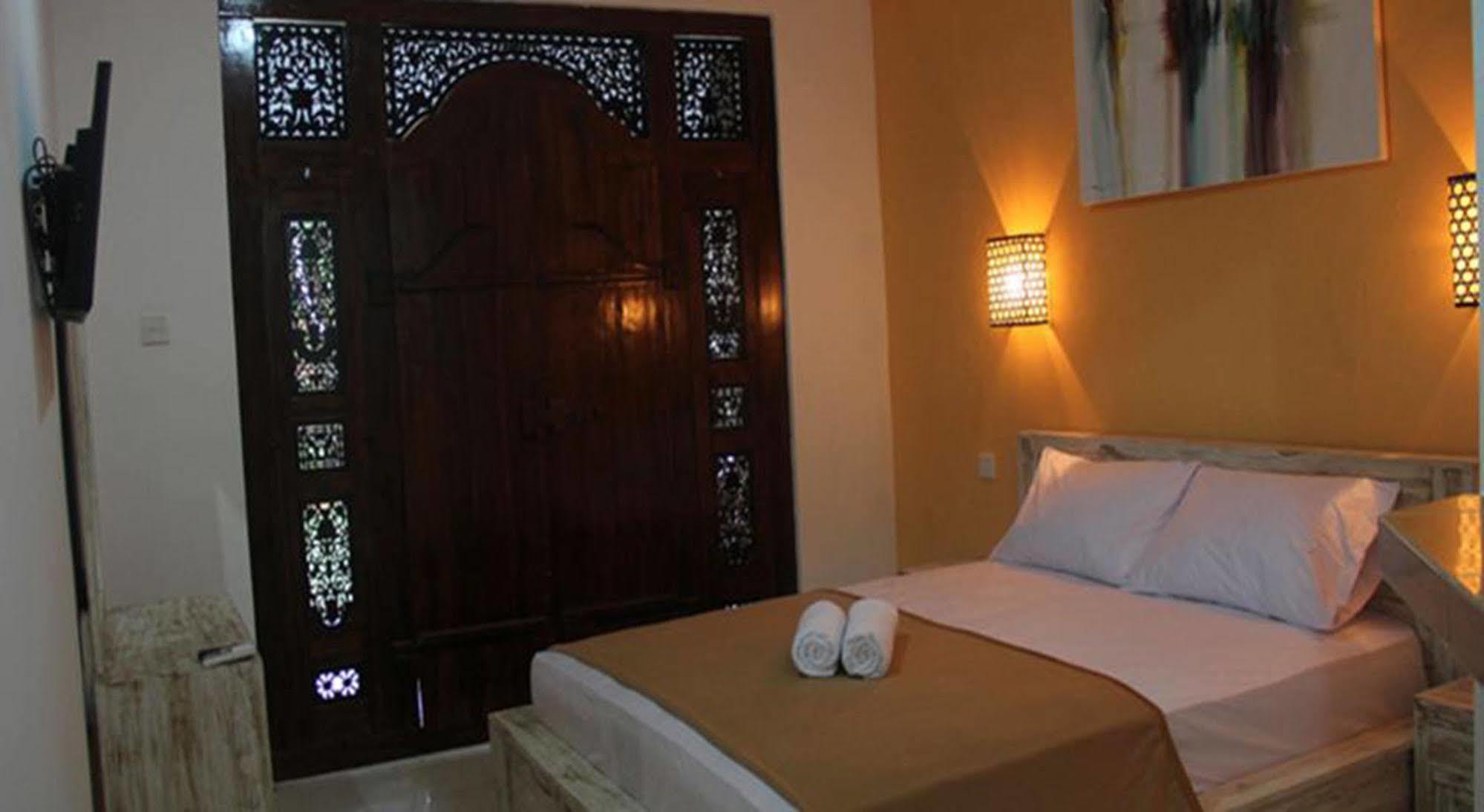 The Legian Mas Beach Inn Kuta Lombok Exteriér fotografie